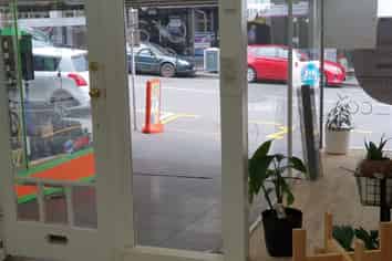 Retail on the hill - For Lease