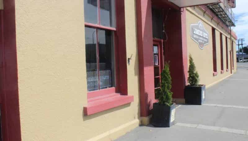 6 Diana Street, Lumsden