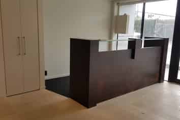 96M² ROAD FRONTAGE OFFICE/SHOWROOM