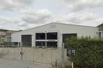 96M² ROAD FRONTAGE OFFICE/SHOWROOM