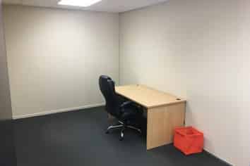 BLENHEIM ROAD OFFICE 225 M2