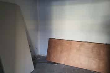 Restaurant or retail opportunity