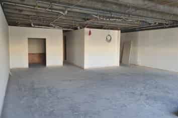 Restaurant or retail opportunity