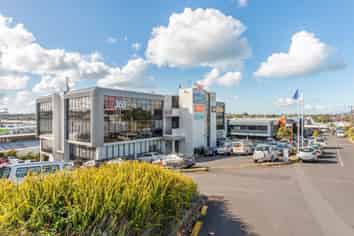 NEWLY REFURBISHED OFFICE WITH GOOD PARKING