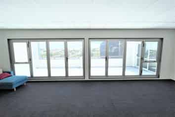 STANDALONE WITH PRIME FRONTAGE