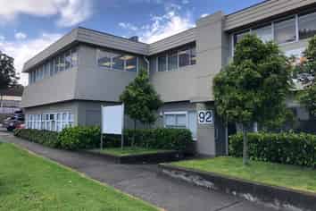 Corner position in central Onehunga location