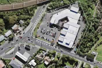 Bright Corner Office!