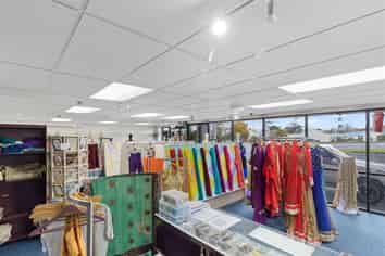 Vendor Has to Sell - No Plan B!!