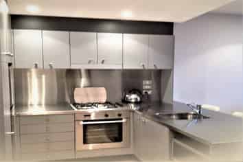 405/86 The Strand, Parnell