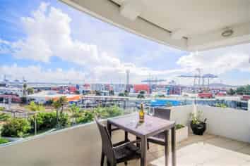 405/86 The Strand, Parnell