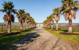 143 Dakins Road, Gladstone