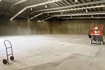 1,509m2* Modern High Stud Warehouse/Office