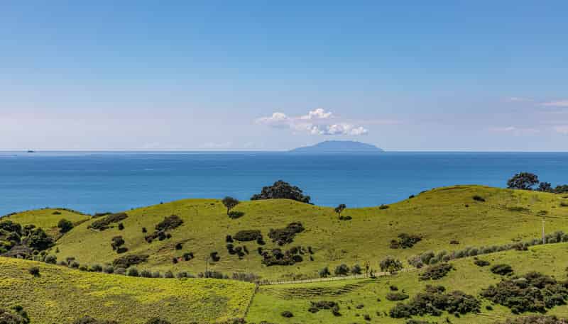 3 Tamihana Road, Onetangi