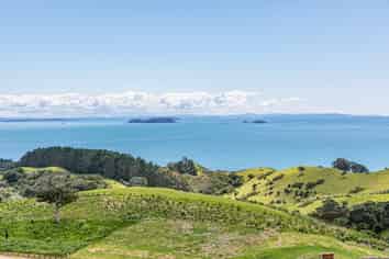 2 Tukere Lane, Onetangi