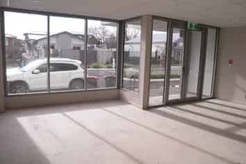 New Retail Unit Close to the City