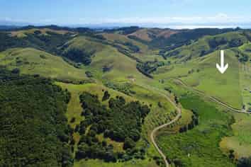 521 Orapiu Road, Waiheke Island