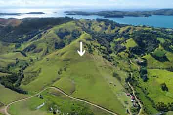521 Orapiu Road, Waiheke Island