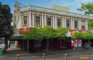 Offices in Outstanding Location!