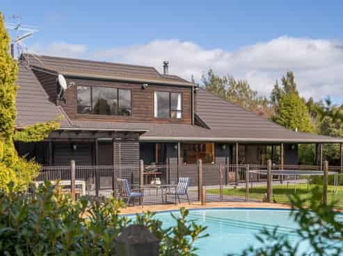 86 Southey Road, Opaki