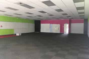 Great Position and Exposure on Main