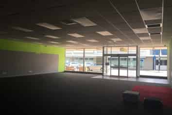 Great Position and Exposure on Main