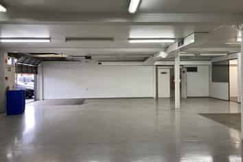 Prime Location in the Petone Precinct