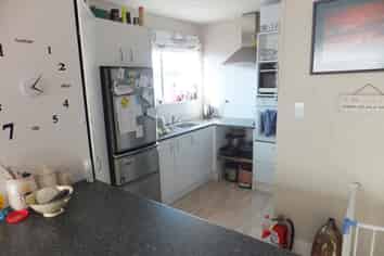 3/11 Cross Street, Linwood