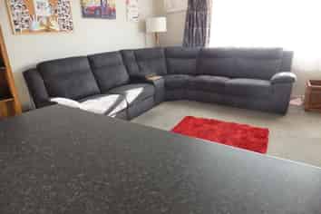 3/11 Cross Street, Linwood