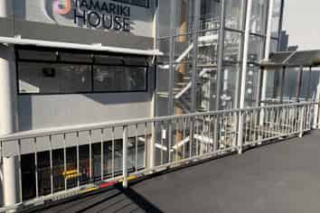 LOCATION, SIZE & PARKING – ALL SORTED