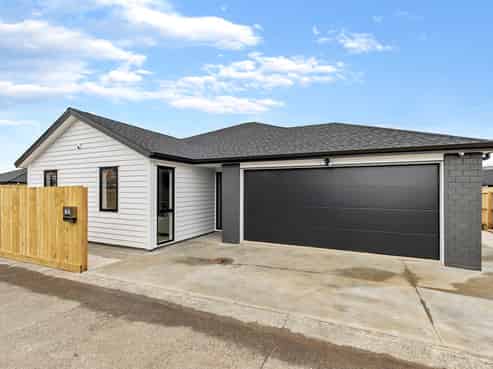 7B Tomes Lane, Favona