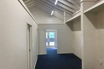 Suburban Office/Retail