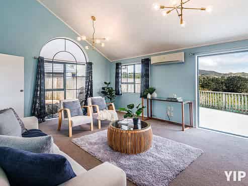 22 Peppertree Lane, Woodridge