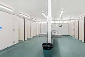 Hostel specialised in workers' accommodation