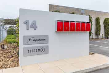 Sanctuary on the Estuary - Plenty of Parking!