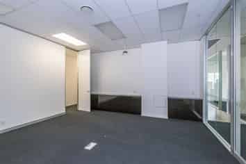 Sanctuary on the Estuary - Plenty of Parking!