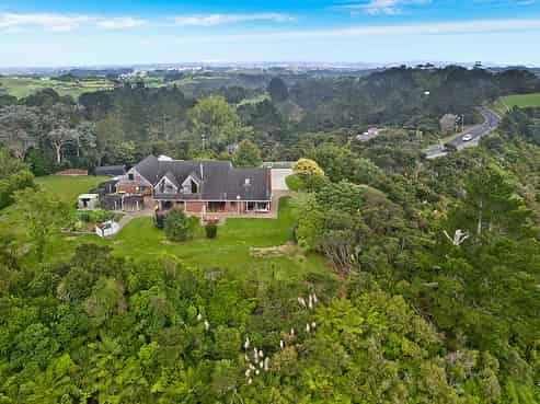 307 Duck Creek Road, Stillwater