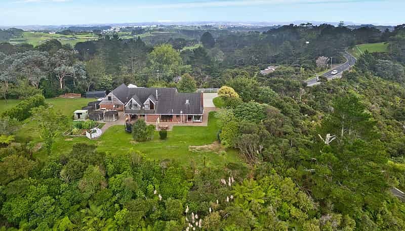 307 Duck Creek Road, Stillwater