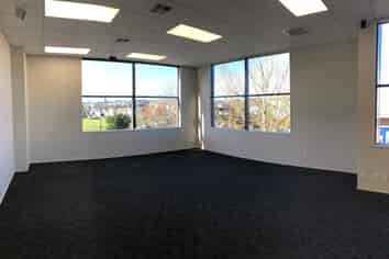 Cornersite Office Available in Botany Junction