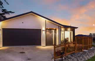 2 Barrique Road, Kumeu