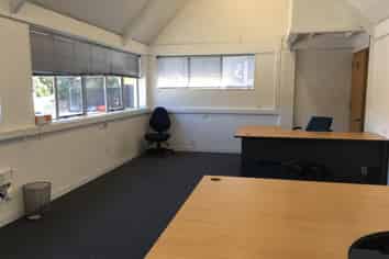 Handy Office in the Suburbs