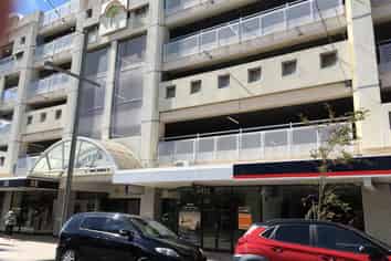 Modern Retail shop in the Centre City Plaza.