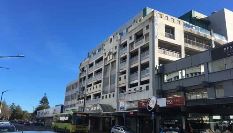 55 Queens Drive, Lower Hutt