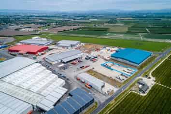 Design Build in Prime Location