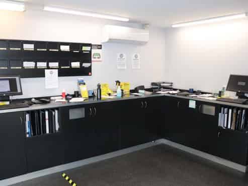 Lincoln Road garage/workshop opportunity