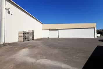 Large warehouse and yard