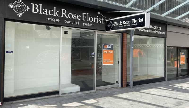 Shop B, 17 Hartham Place North, Porirua