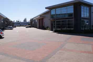 Warehouse & office - Penrose 