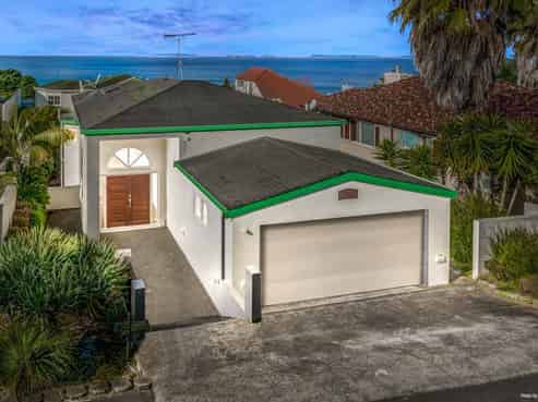 42 Sharon Road, Waiake