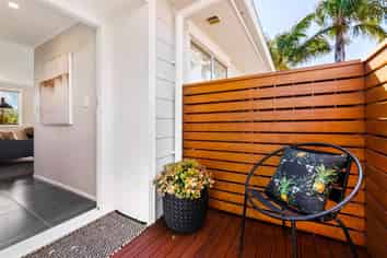 7a Taipari Road, Te Atatu Peninsula