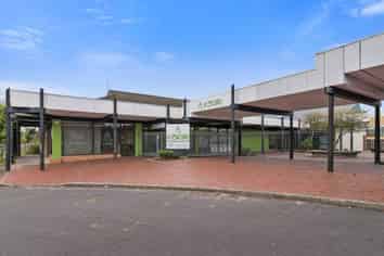 Suburban Office Lease Opportunity